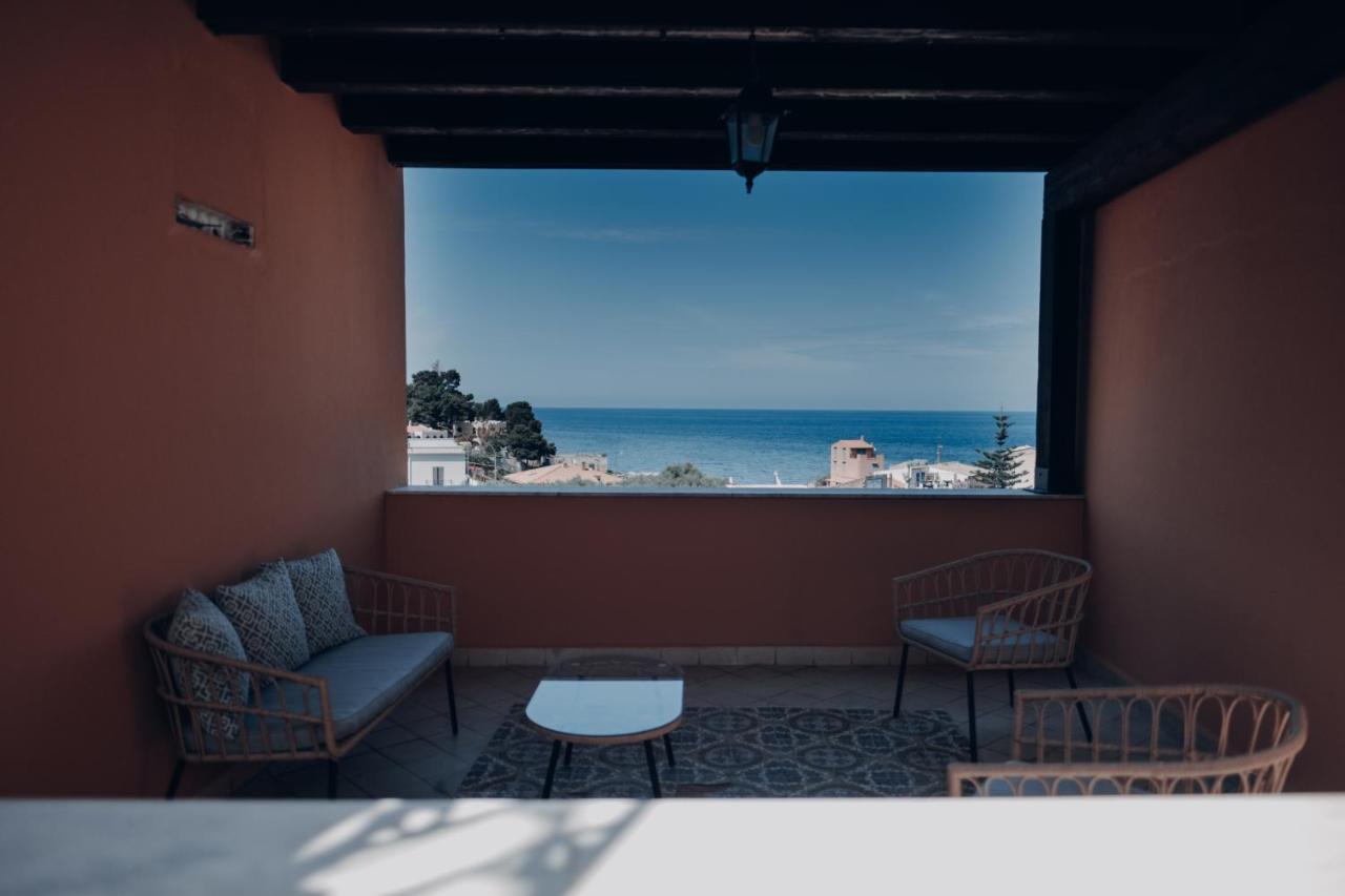 Hotel Borgo Di Ciaula Santa Flavia Kültér fotó