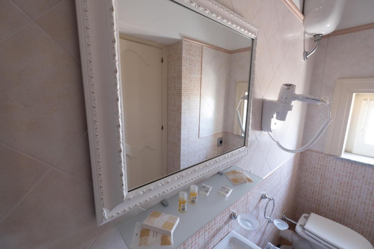 Hotel Borgo Di Ciaula Santa Flavia Kültér fotó