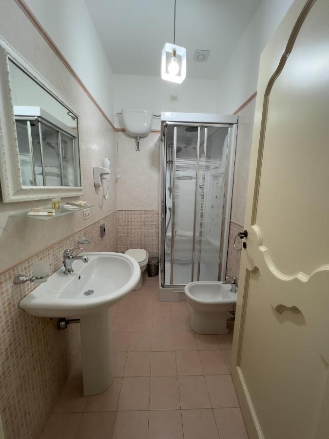 Hotel Borgo Di Ciaula Santa Flavia Kültér fotó