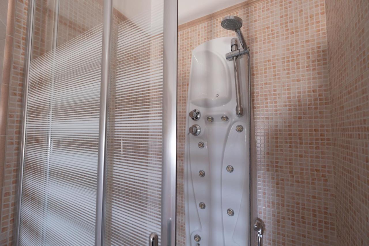 Hotel Borgo Di Ciaula Santa Flavia Kültér fotó